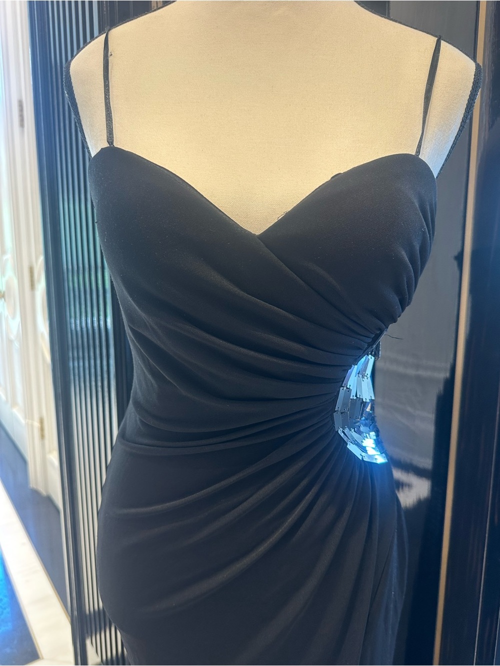 Adrianna Papell Black Ruched Sweetheart Sequin Cutout Evening Maxi Gown (1/2) - Picture 5 of 11